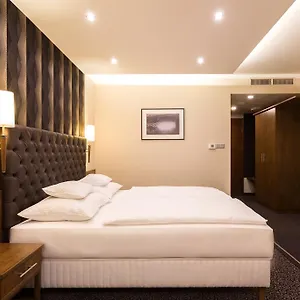 Szonyi Garden Pest Hotel