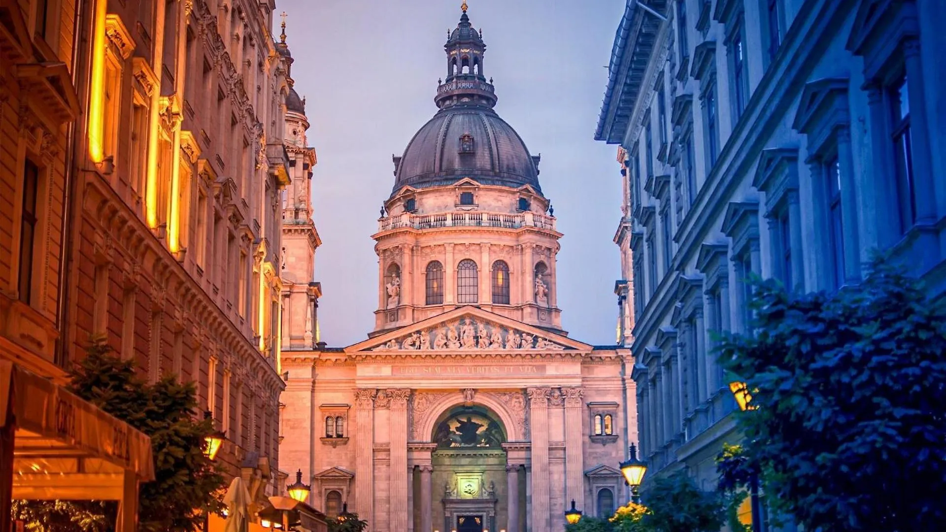 Chic Central 1Br Retreat Near New York Cafe With View Budapest 0*,