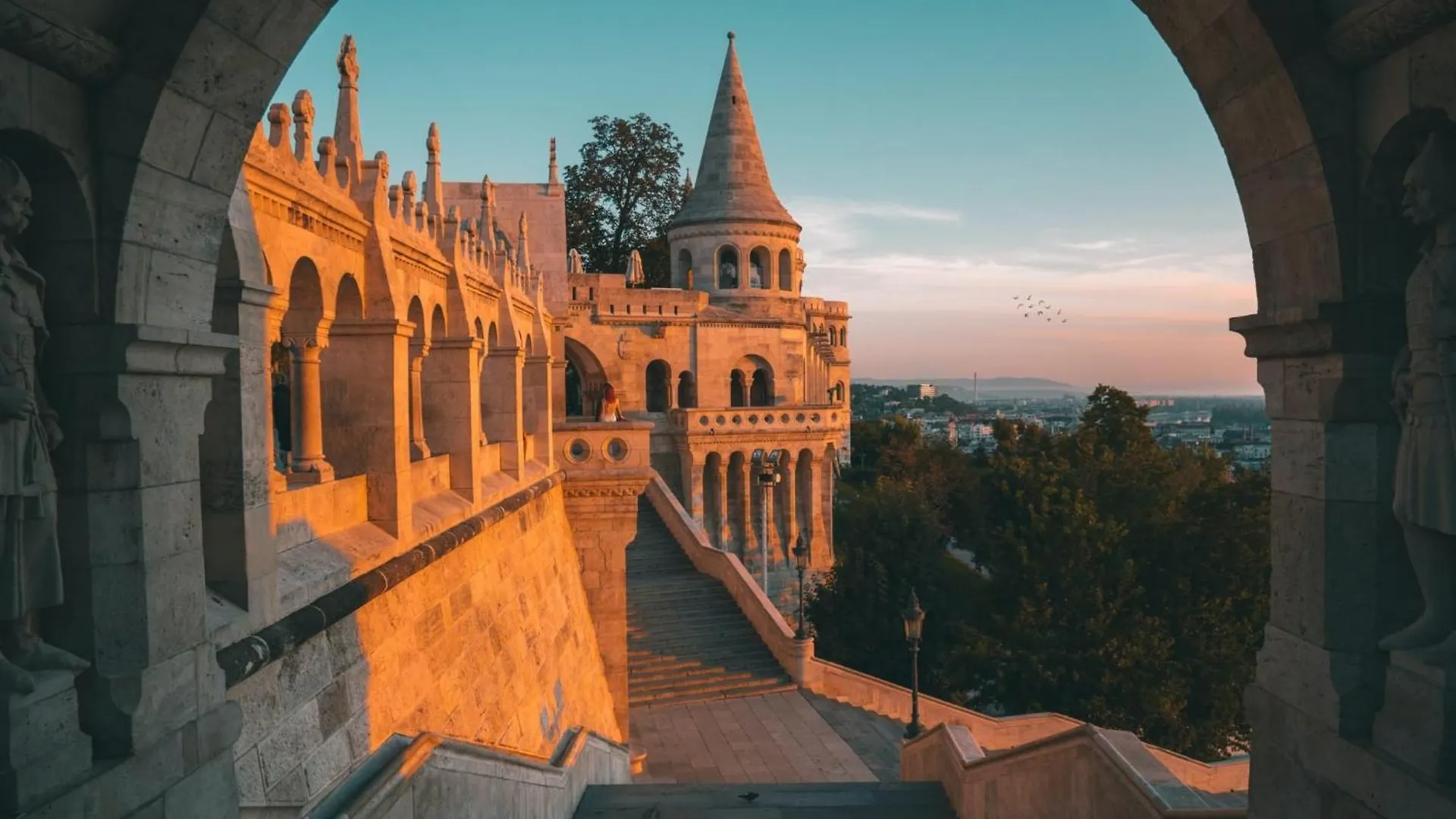 Apartment Chic Central 1Br Retreat Near New York Cafe With View Budapest Hungary